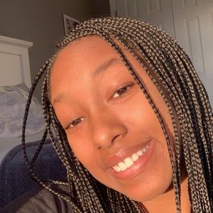 Meet your Posher, Mariama